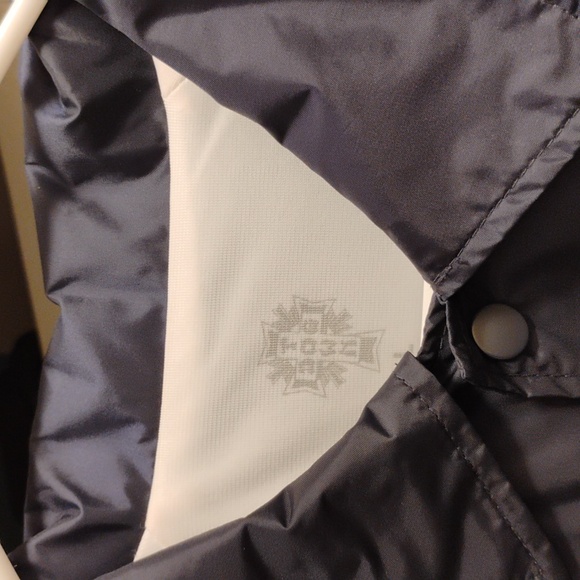 Men's Navy blue Dogtown Jacket New no tags Windbreaker - Picture 2 of 7